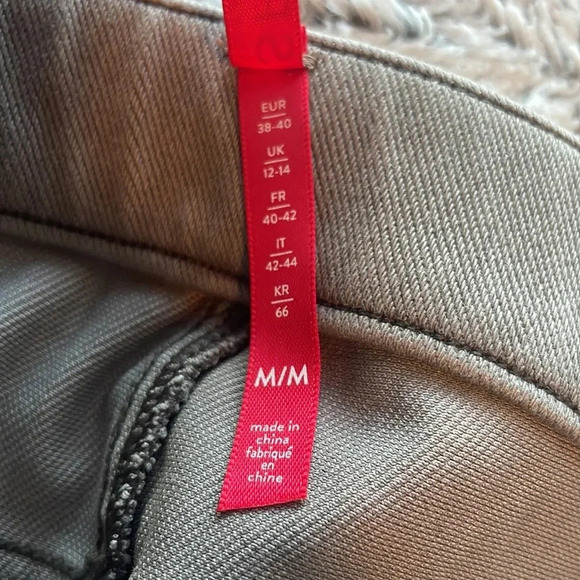 SPANX denim leggings size medium gray wash - Picture 4 of 11